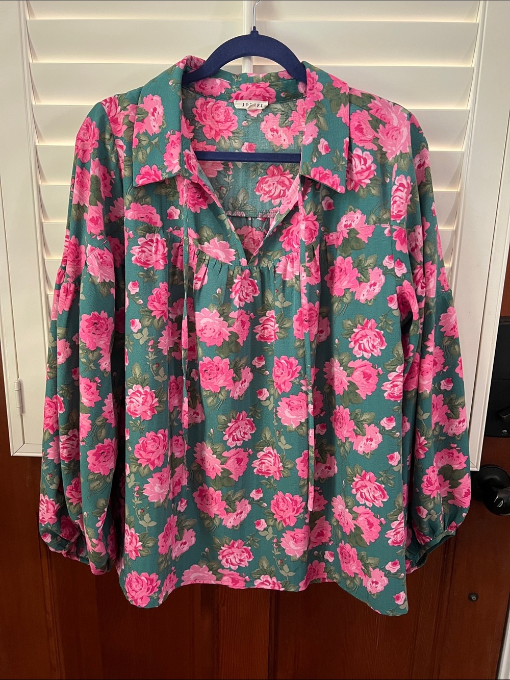 Jodifl Pink Floral Blouse on Teal Green Base
